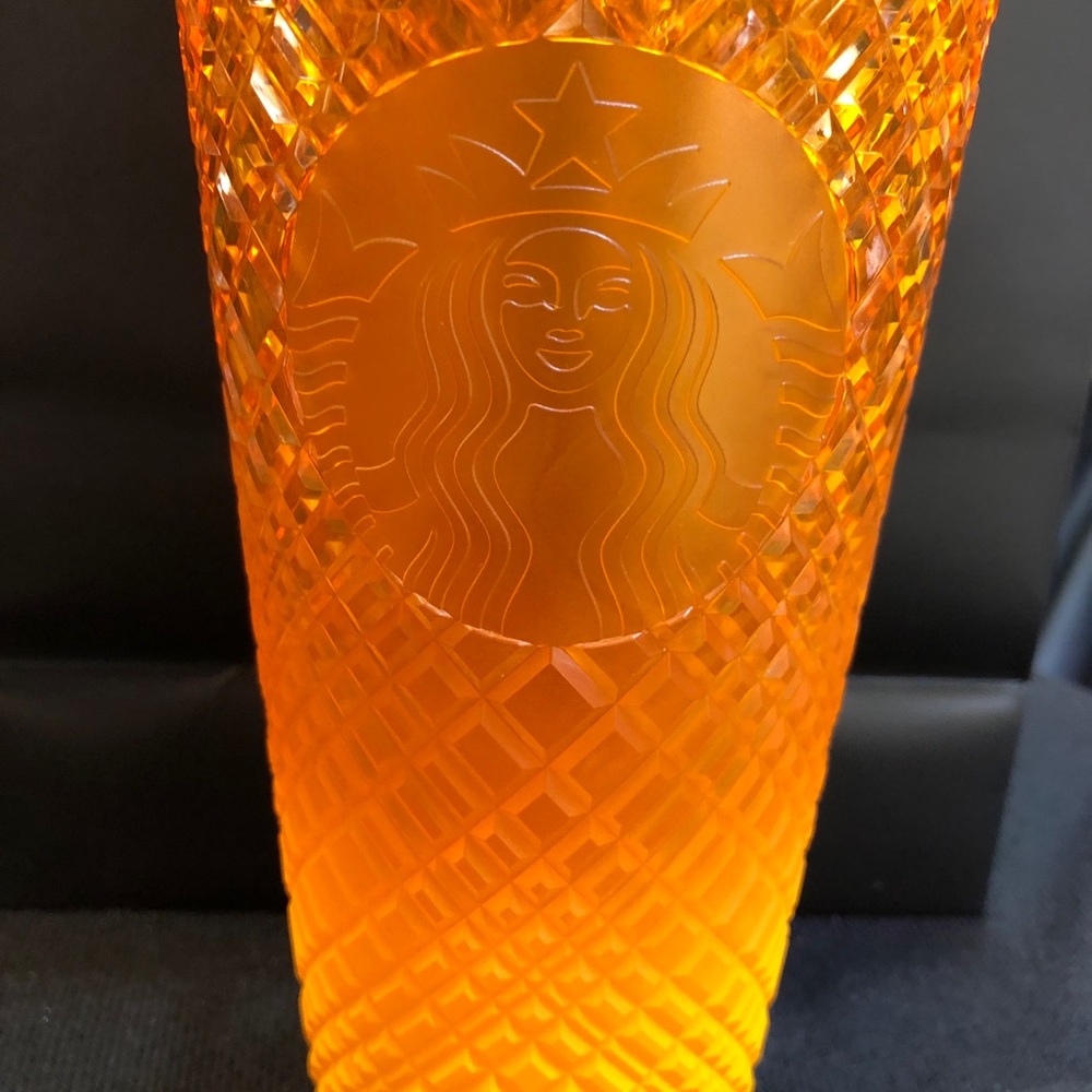New Starbucks Summer 2022 Mango jeweled Venti tumbler 24oz